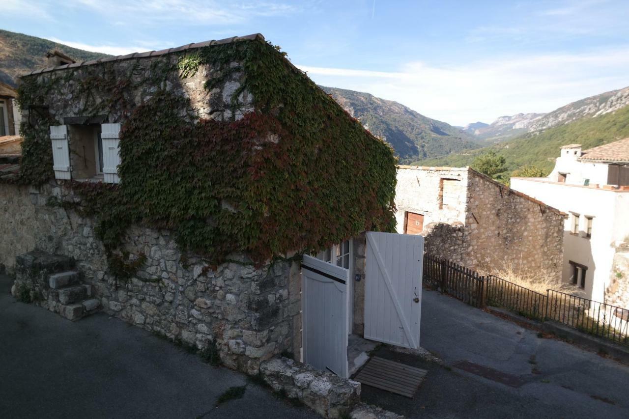 Au Pied Du Chateau Greolieres les Neiges Exterior photo